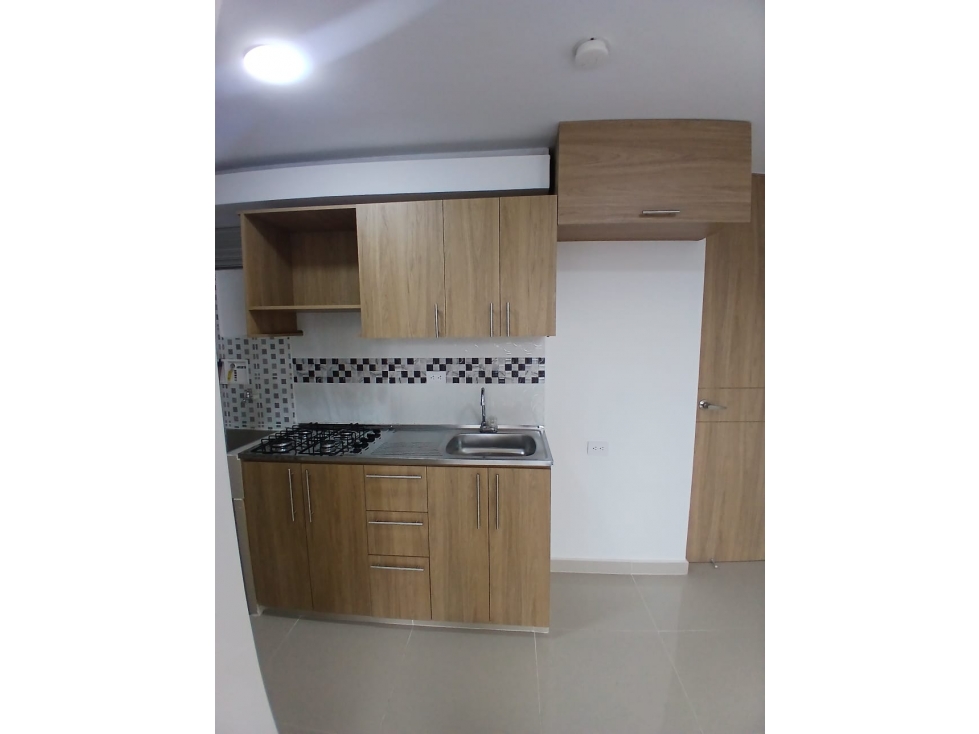 SE ARRIENDA ESPECTACULAR APARTAMENTO EN LA ESTRELLA