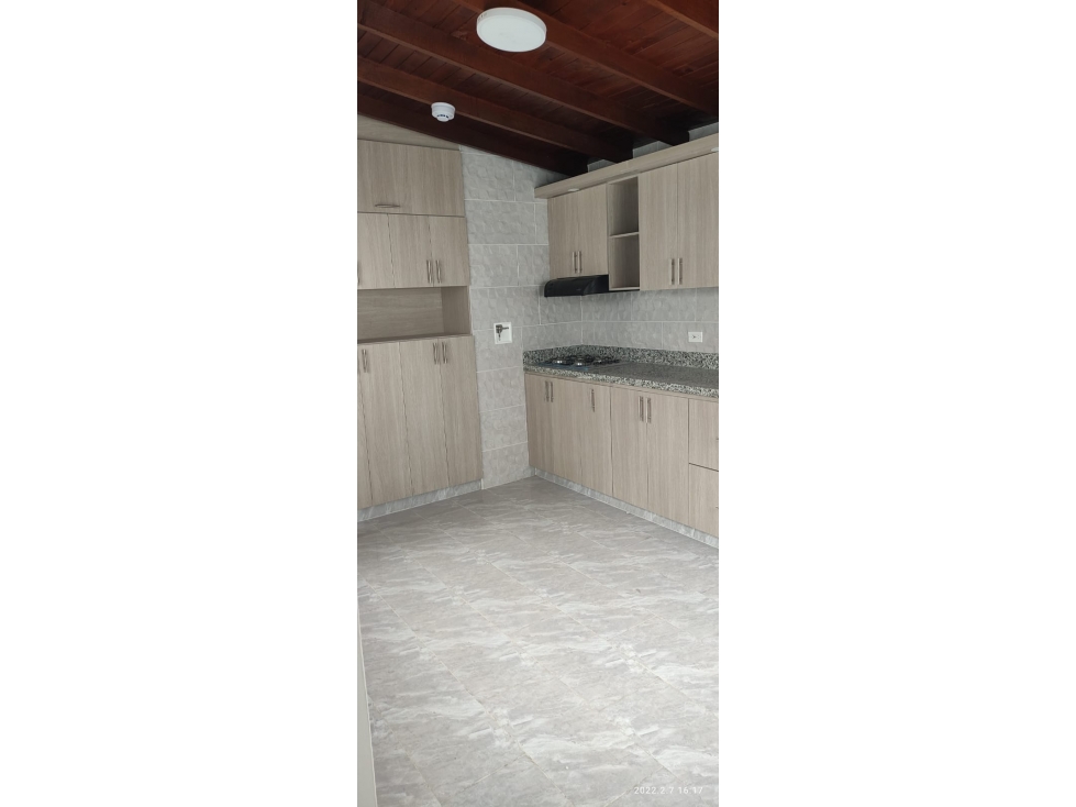 ARRIENDO HERMOSO APTO GRANDE EN CALSANZ — foto 3