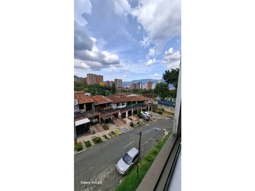 ARRIENDO ESPECTACULAR APARTAMENTO EN LA ESTRELLA