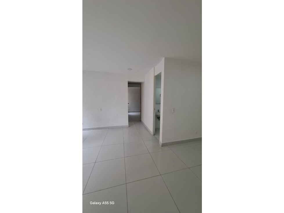 SE ARRIENDA Y VENDE APARTAMENTO EN SAN GABRIEL ITAGUI — foto 2