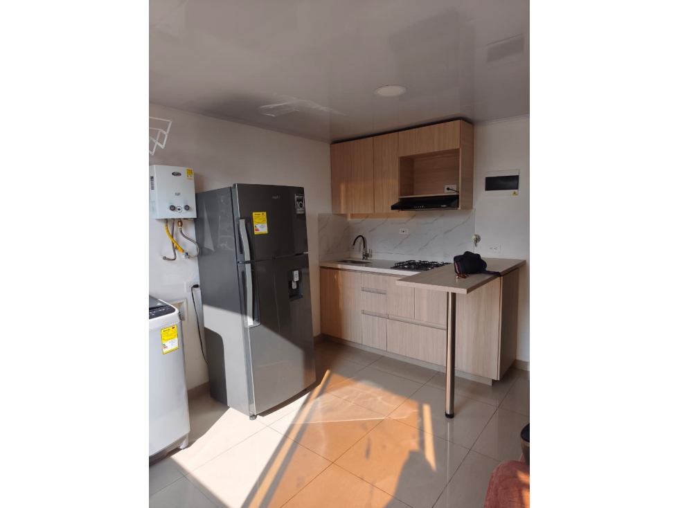 HERMOSO APARTAMENTO EN ARRIENDO PARQUE DE ROBLEDO