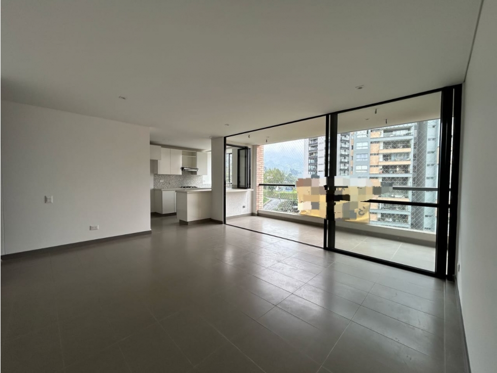 ARRIENDO AMPLIO Y MODERNO APARTAMENTO EN ENVIGADO LOMA LAS BRUJAS