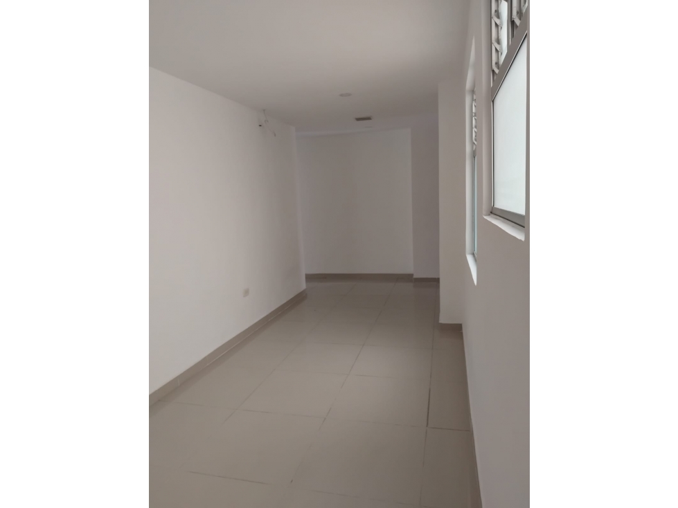 Se arrienda hermoso apartamento en segundo piso Santa Monica — foto 3