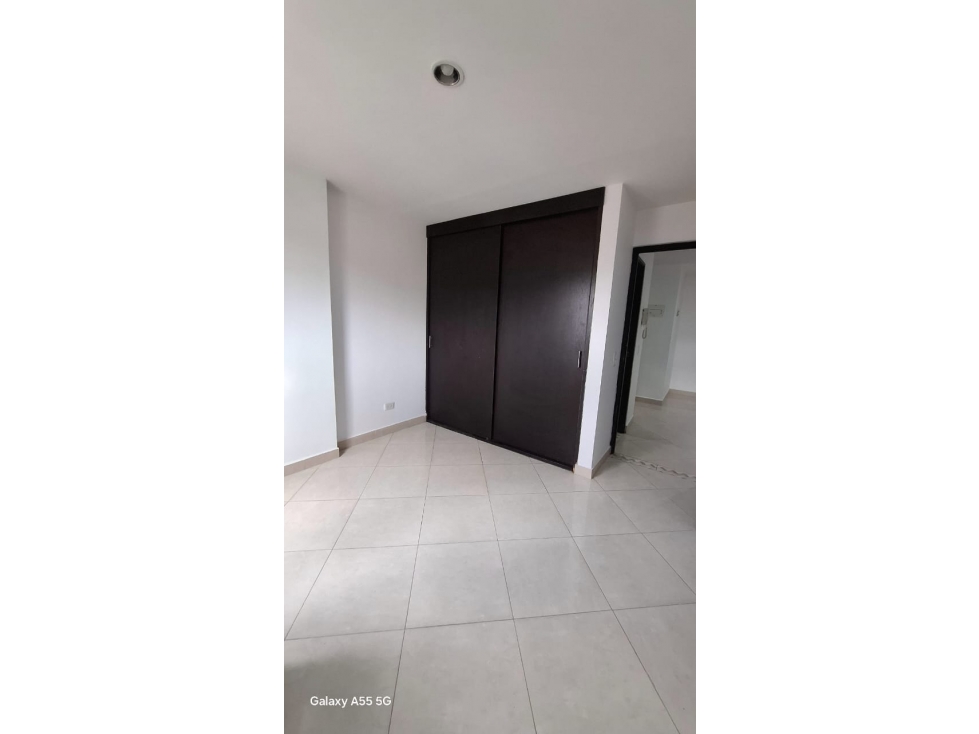 ARRIENDO ESPECTACULAR APARTAMENTO EN LA ESTRELLA — foto 2