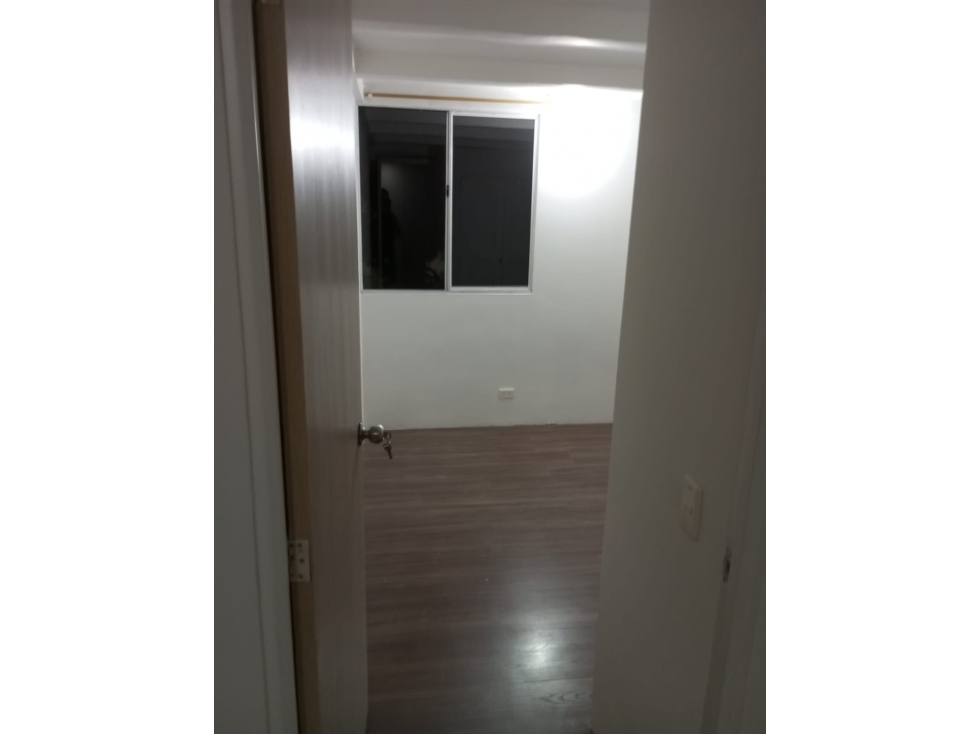 VENDO HERMOSO APARTAMENTO EN MIRADOR DE GUADALCANA — foto 2