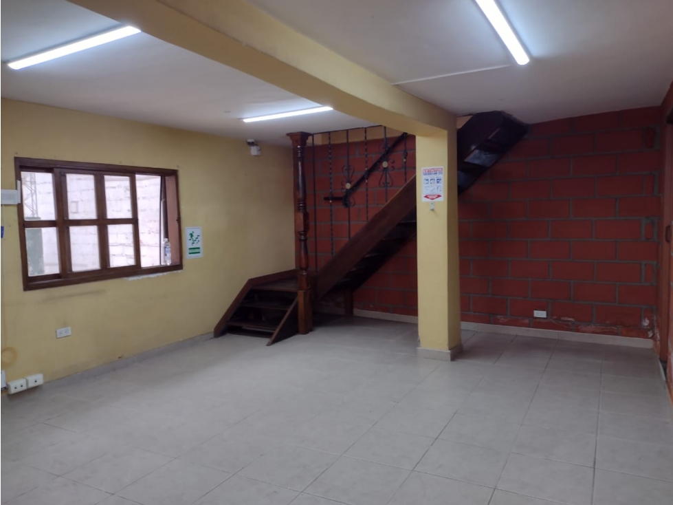 ARRIENDO BODEGA OFICINA BELEN SAN BERNARDO — foto 2
