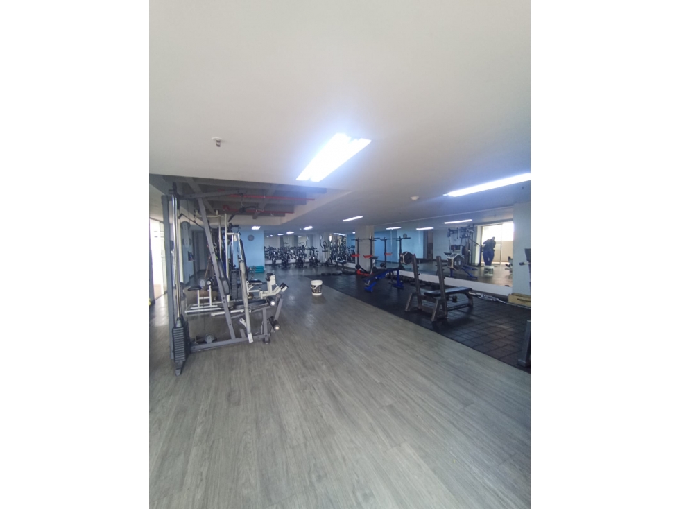 Se arrienda hermoso apartamento en robledo pajarito