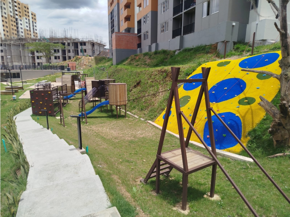 SE ARRIENDA ESPECTACULAR APARTAMENTO EN LA TABLAZA — foto 3