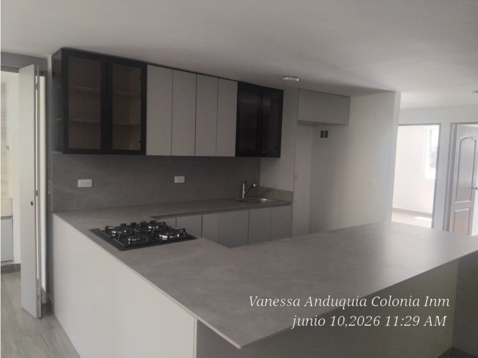 SE ARRIENDA HERMOSO APARTAMENTO CALASANZ PARTE BAJA — foto 4