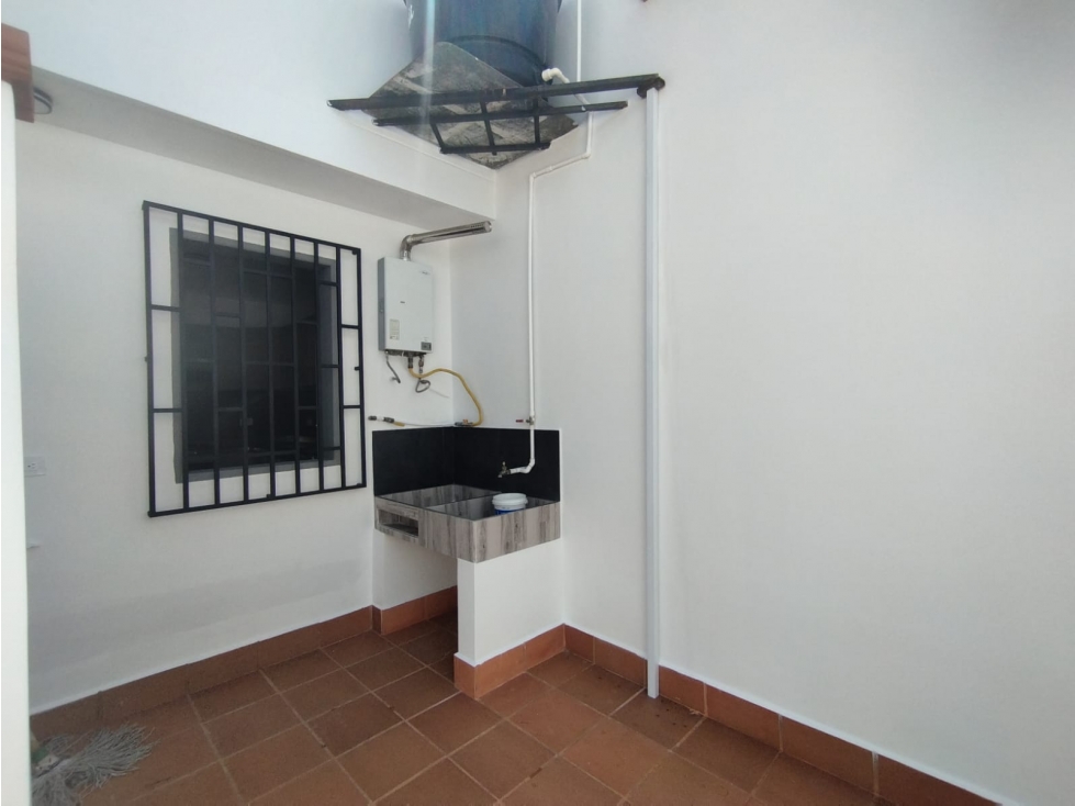SE VENDE ESPECTACULAR CASA EN RIONEGRO — foto 2