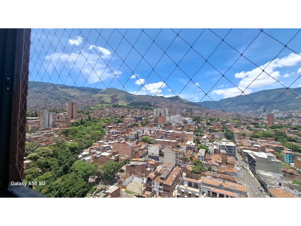 APARTAESTUDIO EN ARRIENDO PRADO CENTRO, MEDELLÍN