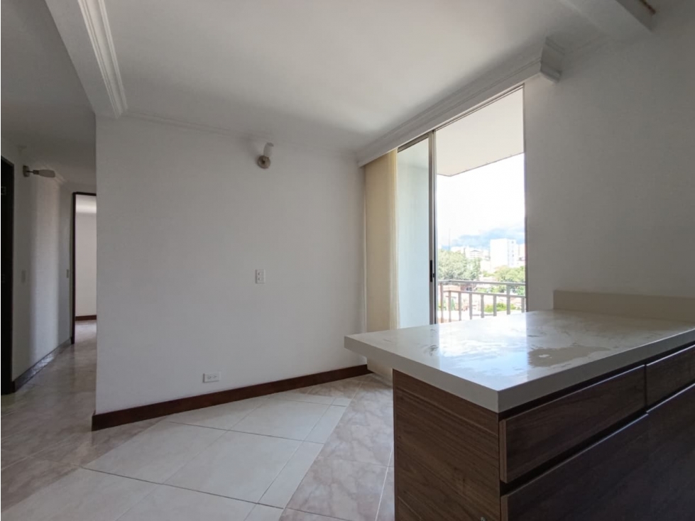 APARTAMENTO EN ARRIENDO EL VELÓDROMO