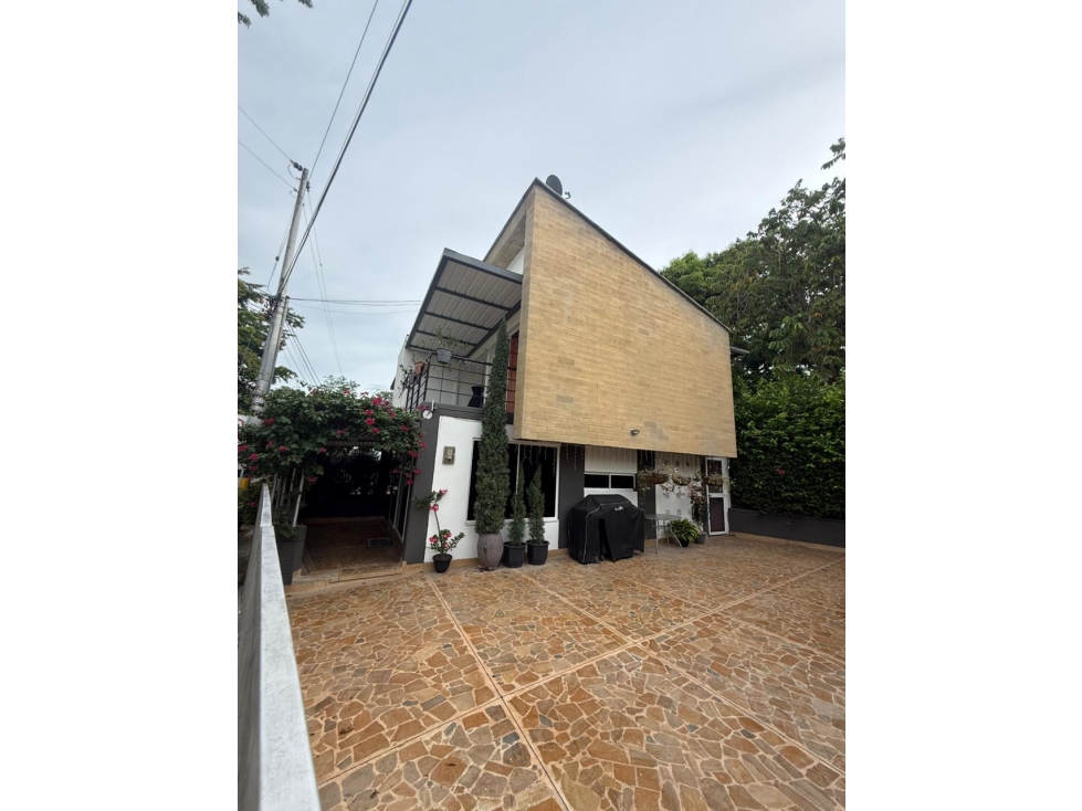 HERMOSA CASA EN ARRIENDO SANTA FE DE ANTIOQUIA