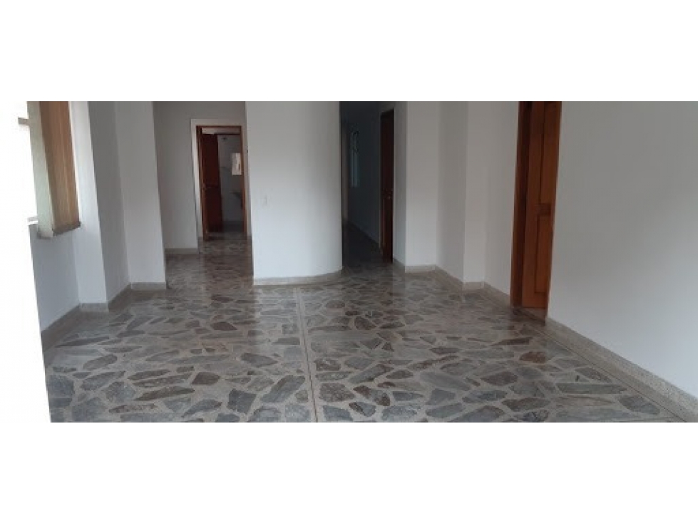 Se arrienda apartamento en Envigado