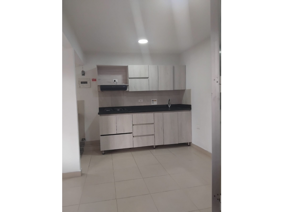 Se arrienda hermoso apartamento en Santa Monica