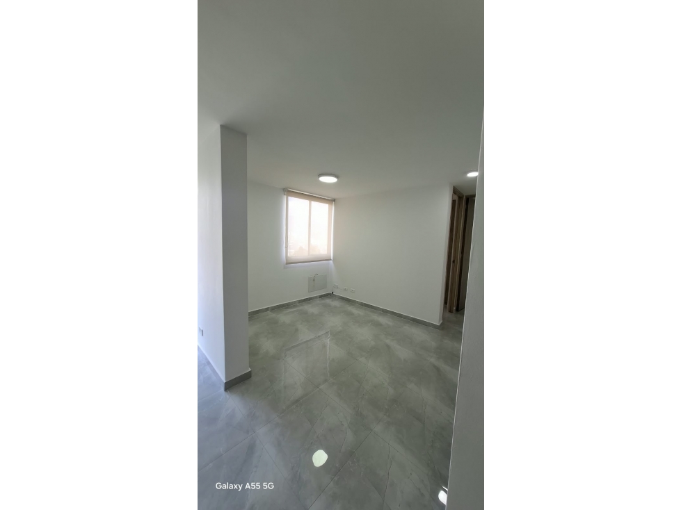 SE ARRIENDA HERMOSO APARTAMENTO EN SABANETA MARIA AUXILIADORA - 2