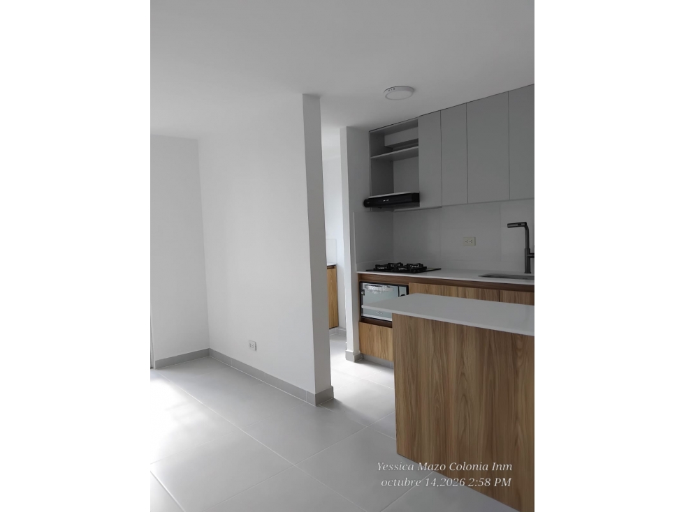 Se arrienda hermoso apartamento en bello madera