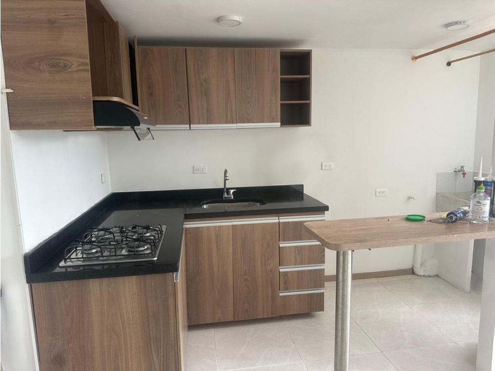 ARRIENDO HERMOSO APARTAMENTO EN SAN ANTONIO DE PRADO — foto 5