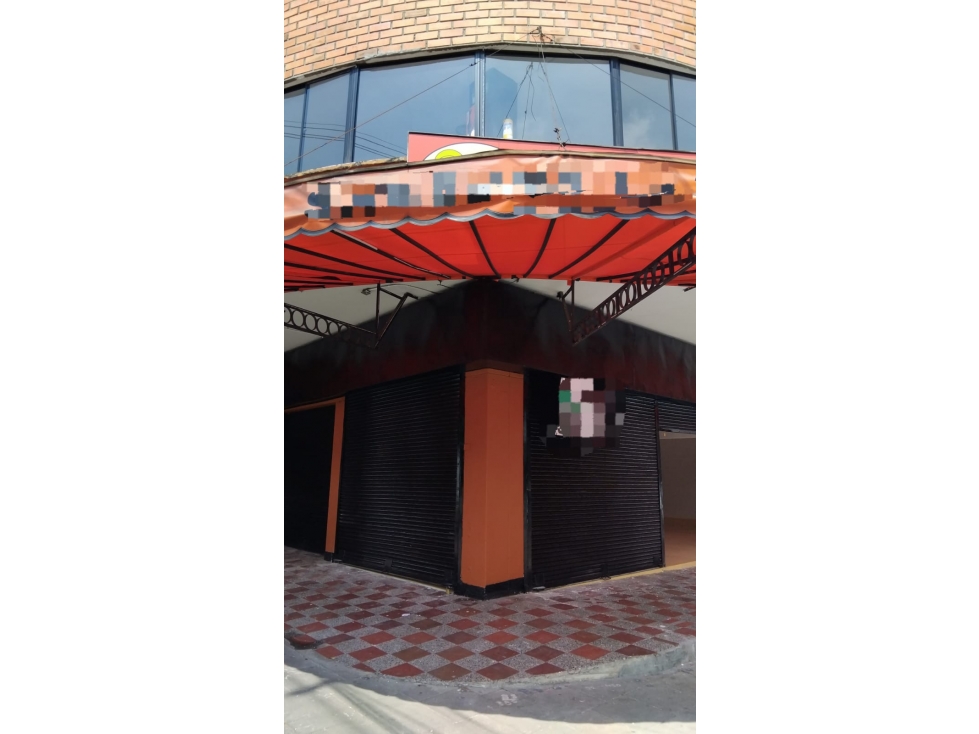 ARRIENDO AMPLIO LOCAL COMERCIAL, LUGAR ESTRATEGICO AV. 30 — foto 2