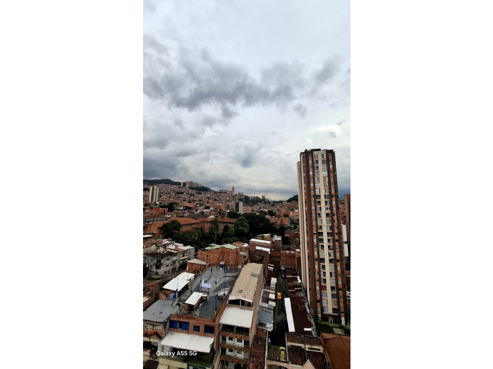 ARRIENDO Y VENTA DE ESPECTACULAR APARTAMENTO EN EL CENTRO DE MEDELLIN — foto 6