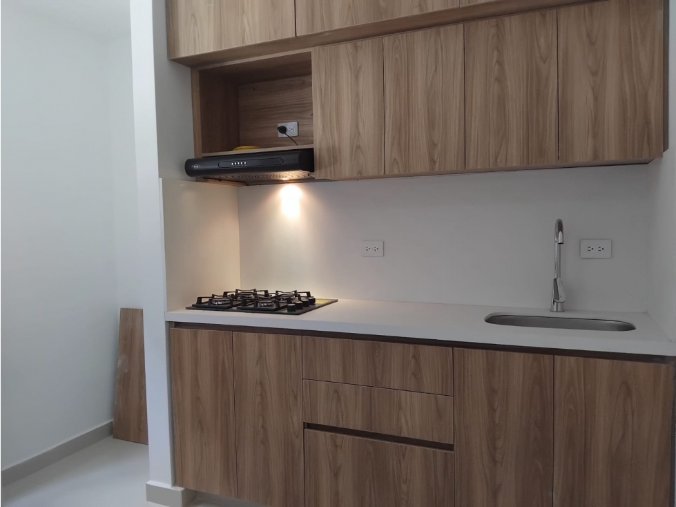 Se arrienda hermoso apartamento en bello madera
