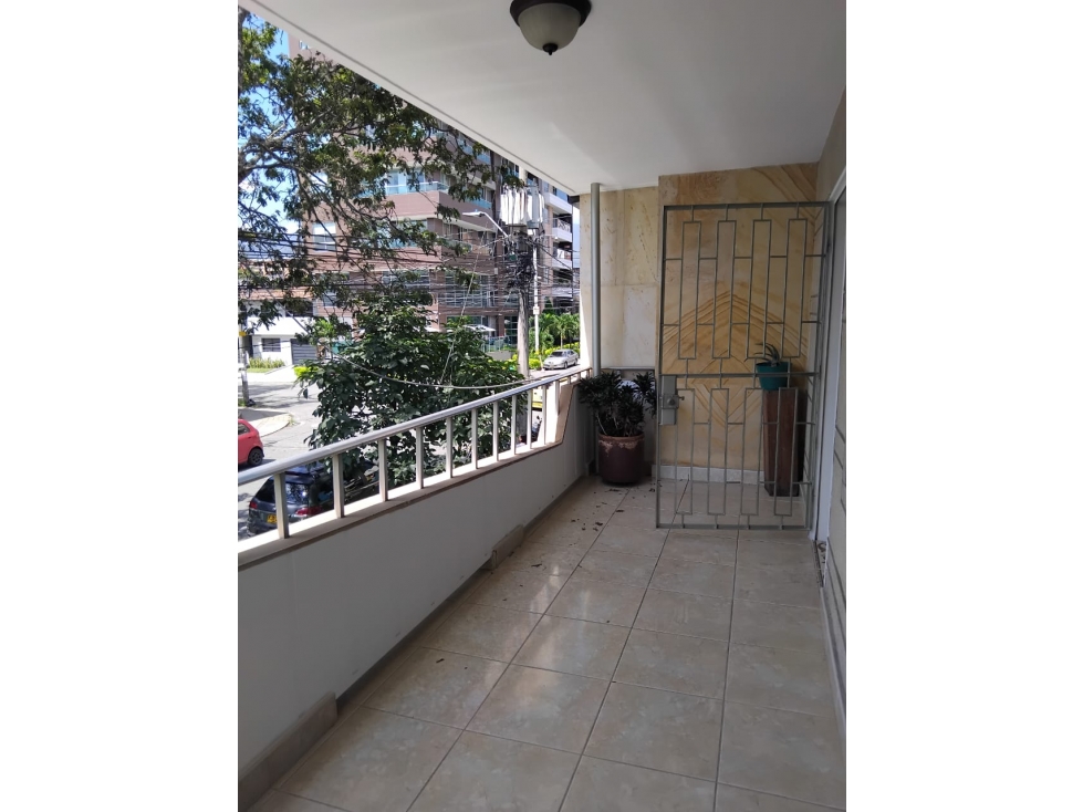 ARRIENDO HERMOSO APTO GRANDE CALASANZ PARTE BAJA