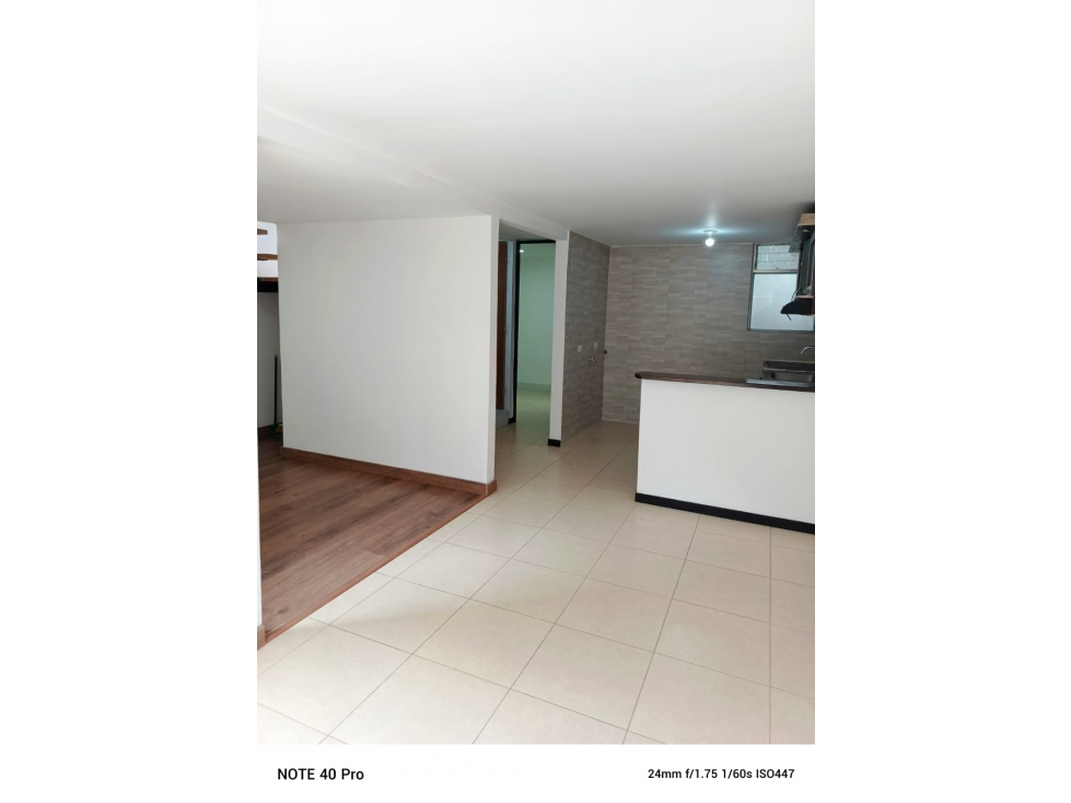VENDO ESPECTACULAR CASA BIFAMILIAR EN ROBLEDO CASAS DE SAN MARTIN — foto 3