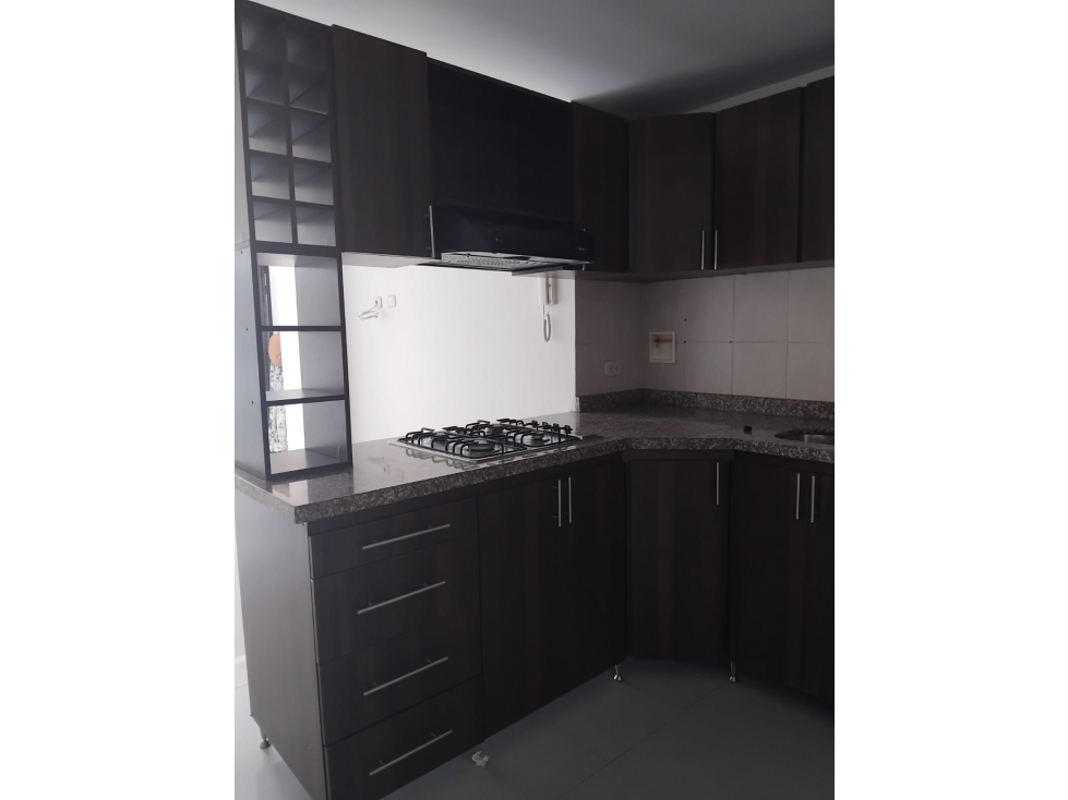 Se arrienda hermoso apartamento en segundo piso Santa Monica — foto 2