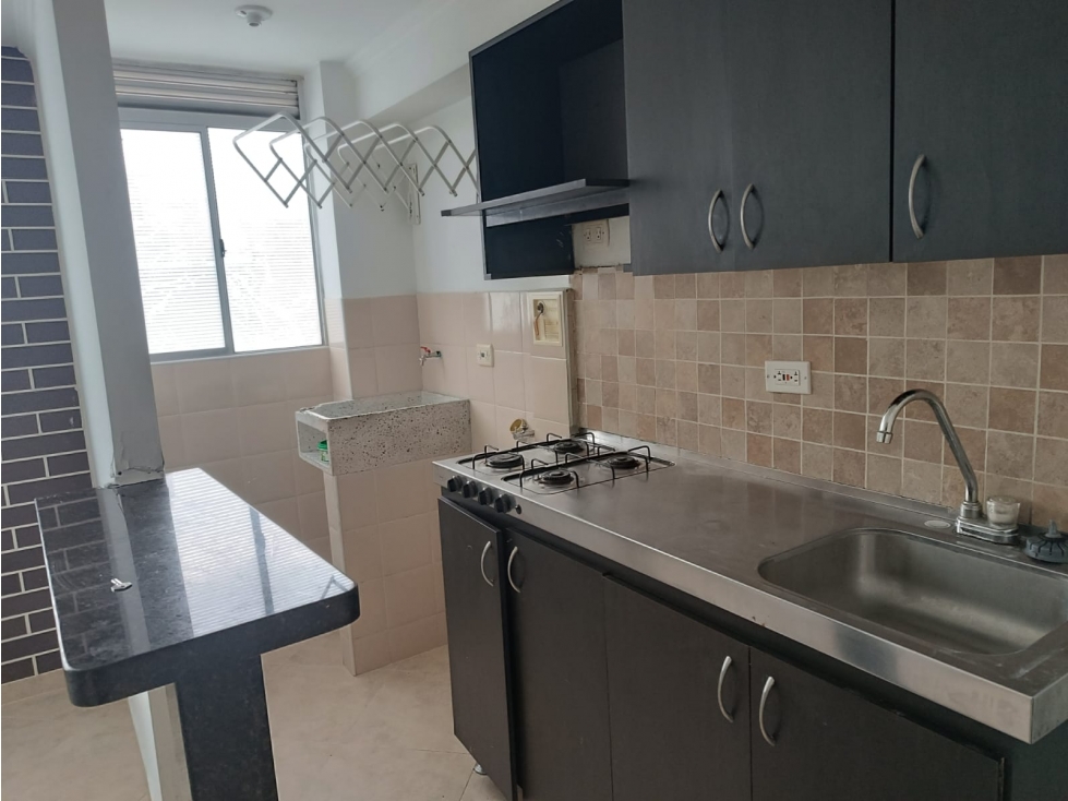 APARTAMENTO EN ARRIENDO ROBLEDO, SECTOR AURES I — foto 2