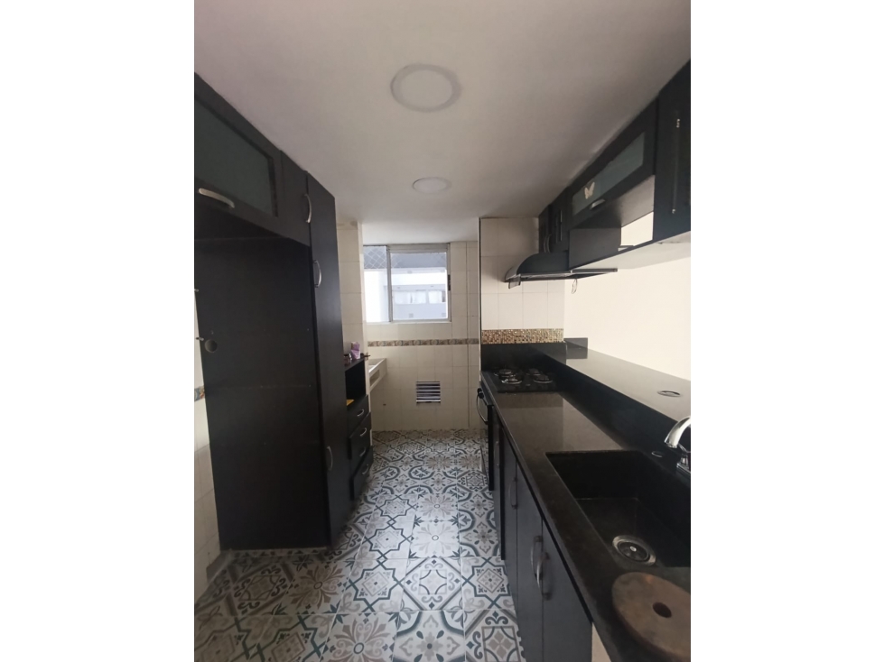 ARRIENDO APARTAMENTO EN LAURELES — foto 5