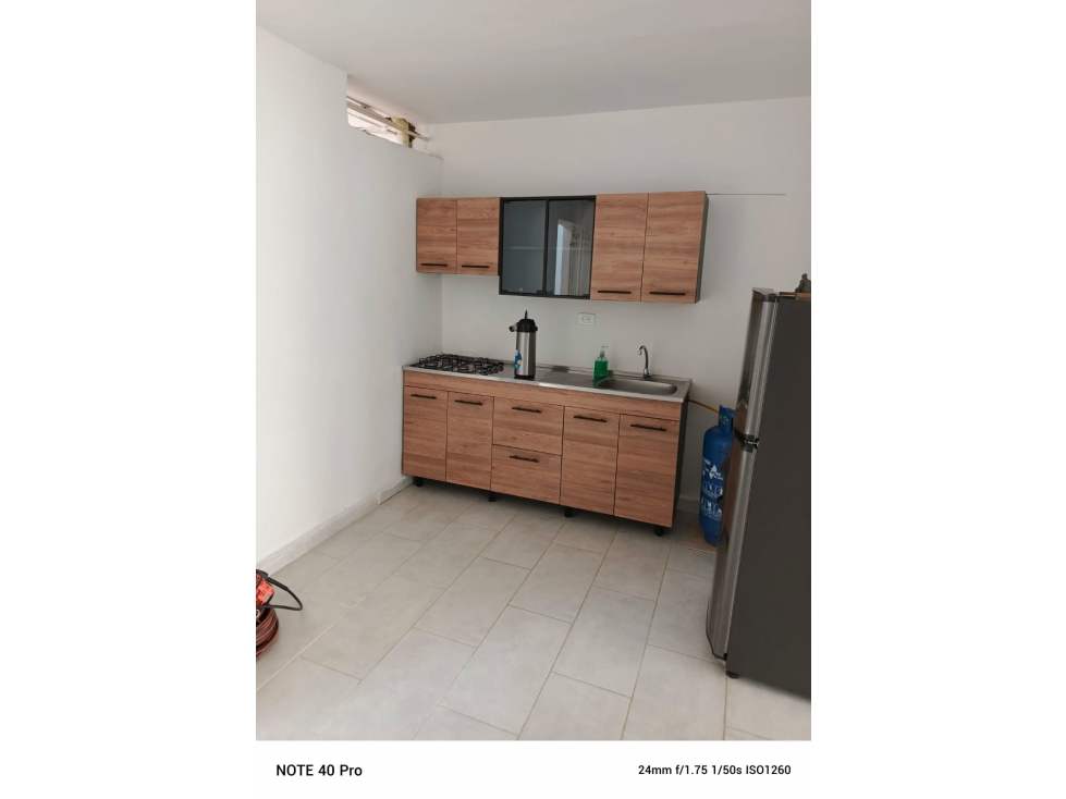 ARRIENDO AMPLIA CASA PARA USO COMERCIAL EN ENVIGADO