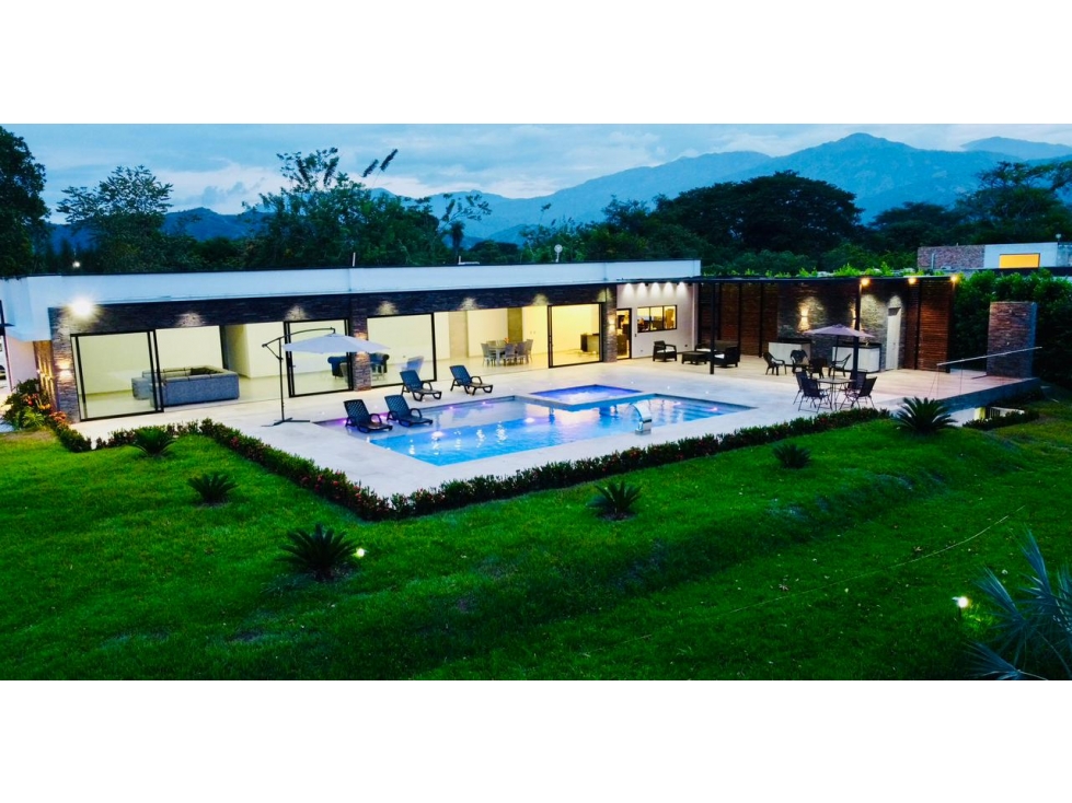 VENDO FINCA AMOBLADA DE LUJO EN SOPETRAN ANTIOQUIA-VEREDA EL RODEO - 1