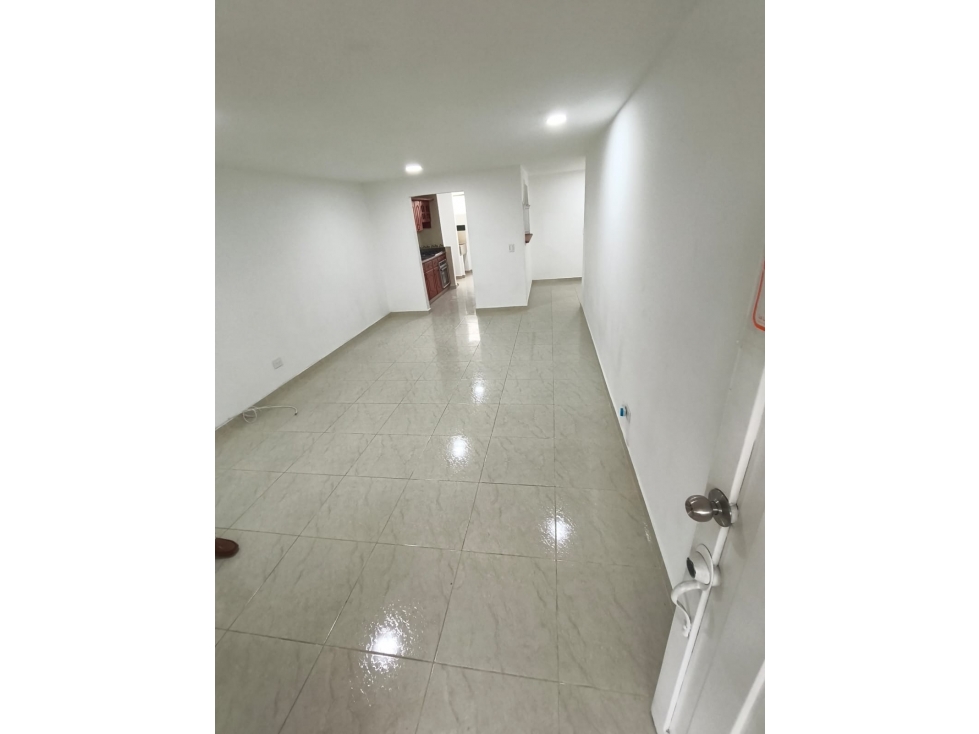 ¡AMPLIO Y HERMOSO APARTAMENTO EN ARRIENDO EN BELÃN ROSALES! - 5
