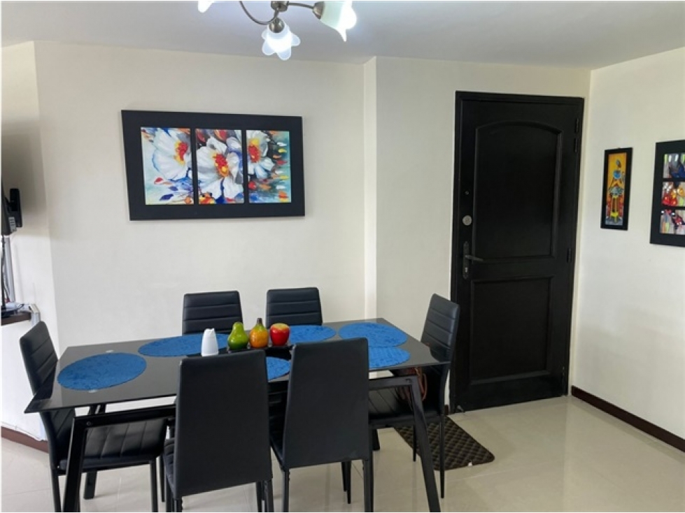 ¡SE VENDE AMPLIO APTO EN LAURELES! — foto 3