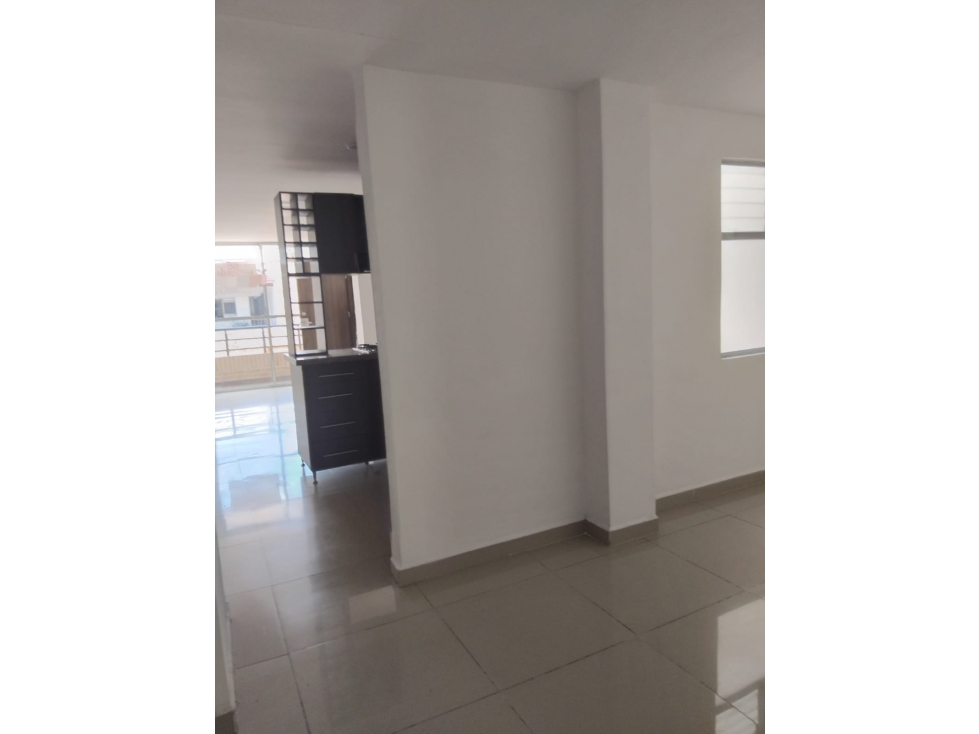 Se arrienda hermoso apartamento en segundo piso Santa Monica — foto 4