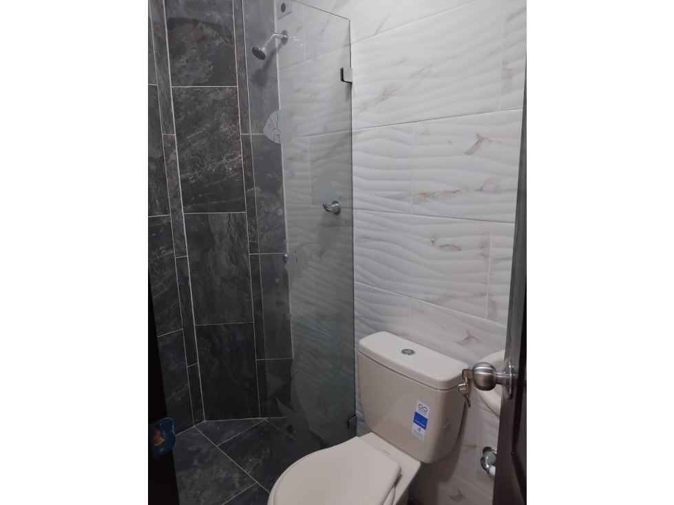 ARRIENDO DE HERMOSO APARTAESTUDIO LA AMERICA — foto 2