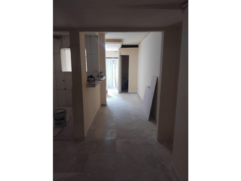 SE ARRIENDA LOCAL COMERCIAL AV 80 CERCA ESTACION FLORESTA — foto 3