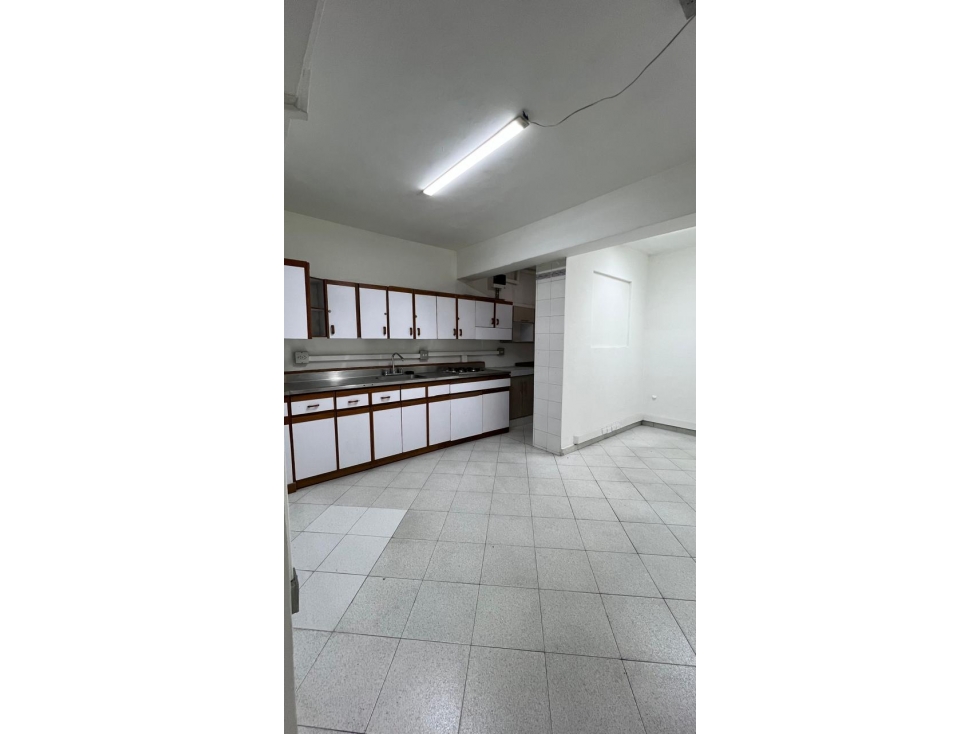Espectacular Casa Comercial en Envigado Ubicación Central — foto 3