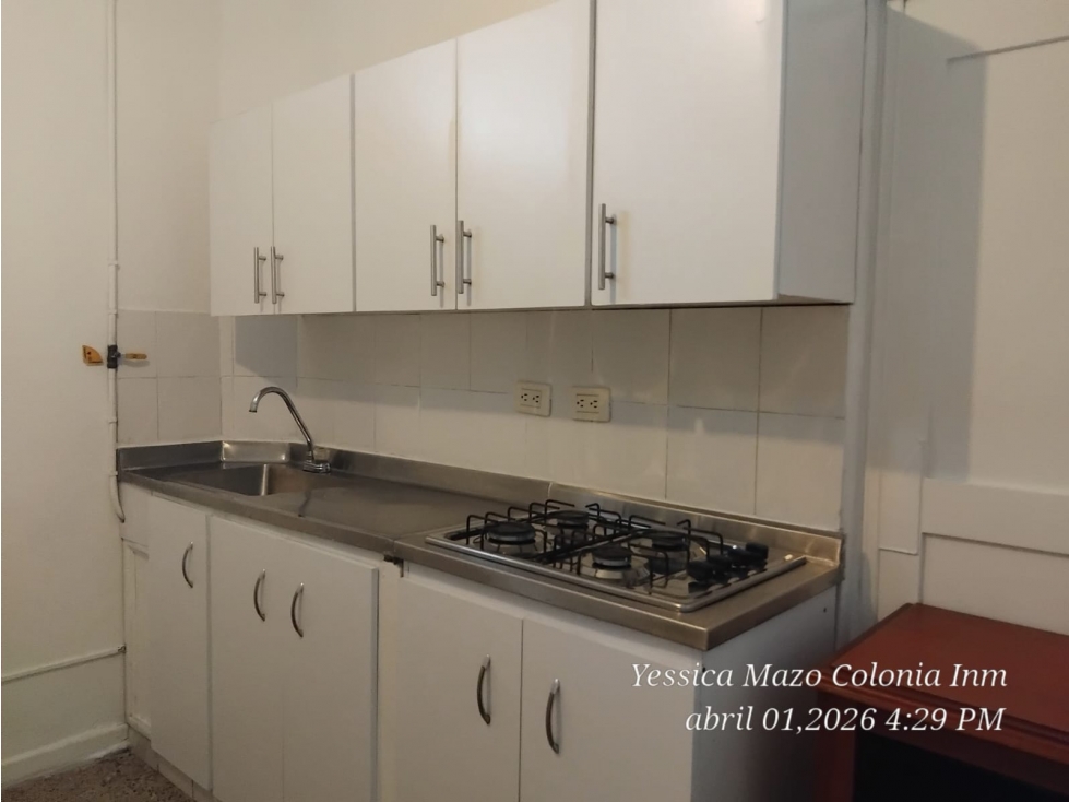 SE ARRIENDA APARTA ESTUDIO EN ROBLEDO — foto 3