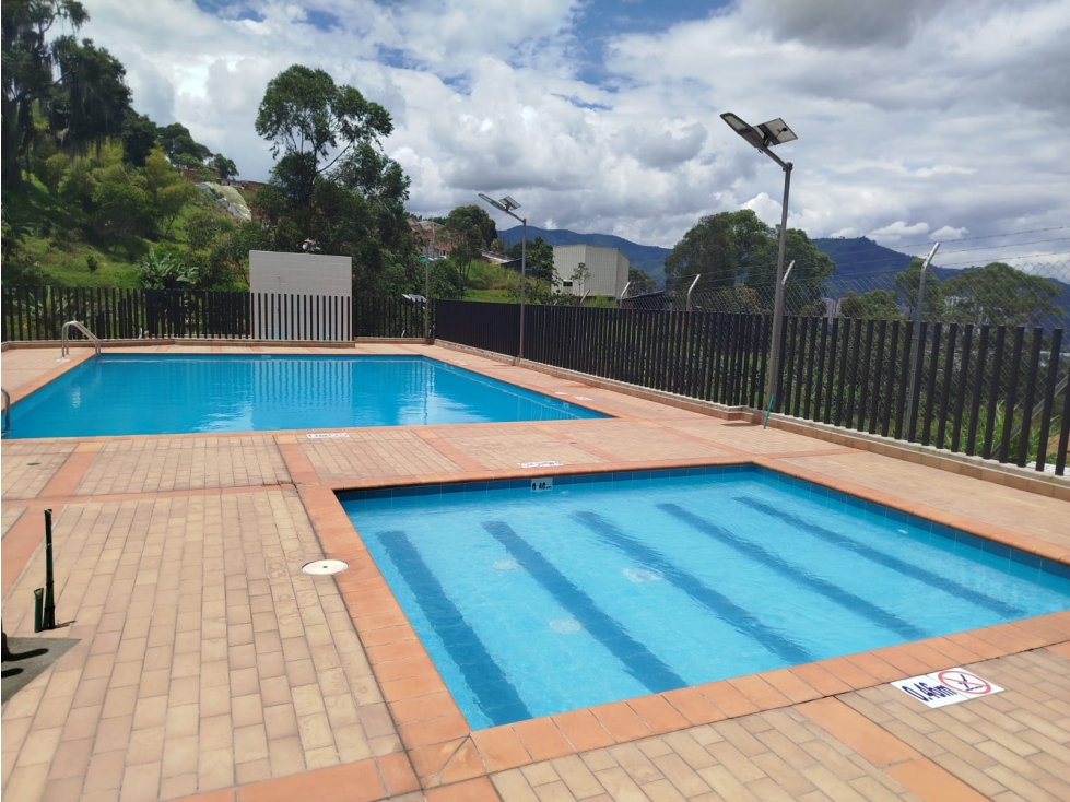 SE ARRIENDA ESPECTACULAR APARTAMENTO EN LA TABLAZA — foto 4