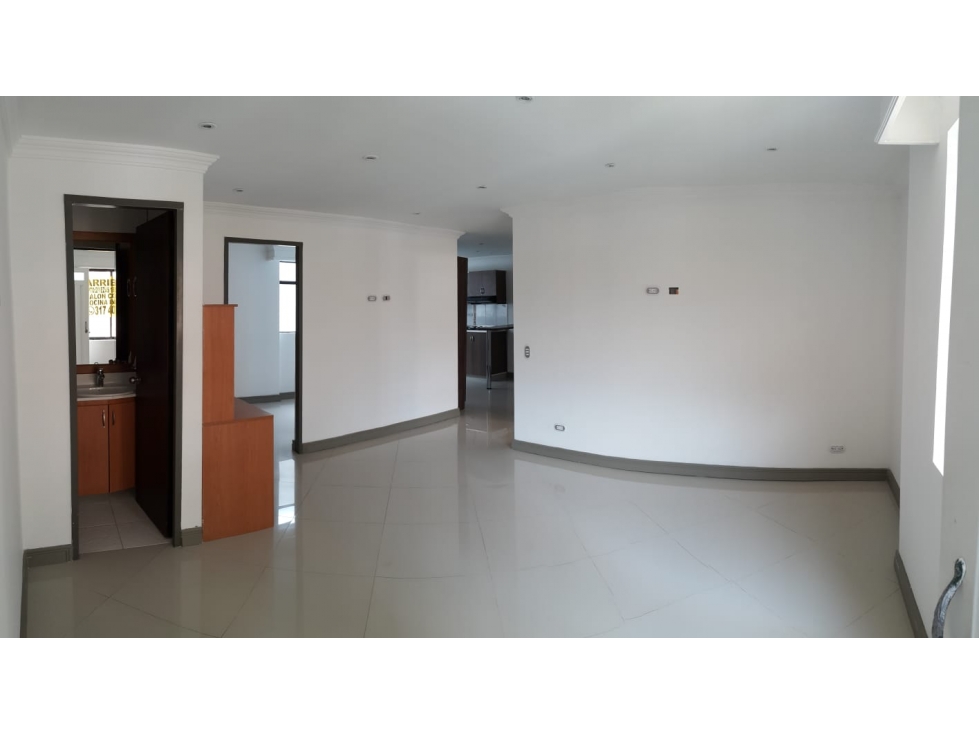 SE ARRIENDA APARTAMENTO CERCA A LA ESTACION DEL METRO