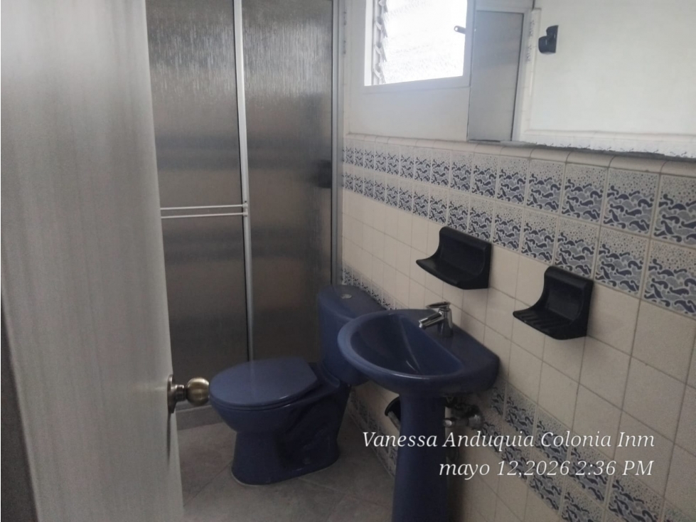 SE ARRIENDA CASA CON MUY BUENOS ESPACIOS CALASANZ — foto 5