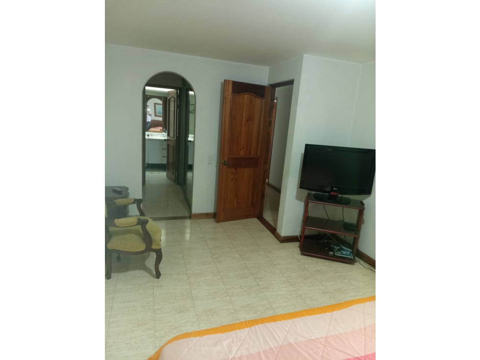 SE VENDE APARTAMENTO EN LAURELES — foto 3