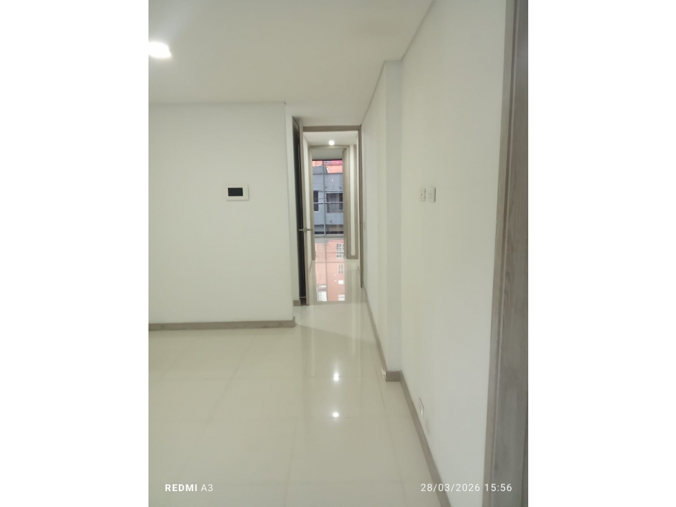 SE ARRIENDA HERMOSO APARTAMENTO EN LAURELES — foto 5
