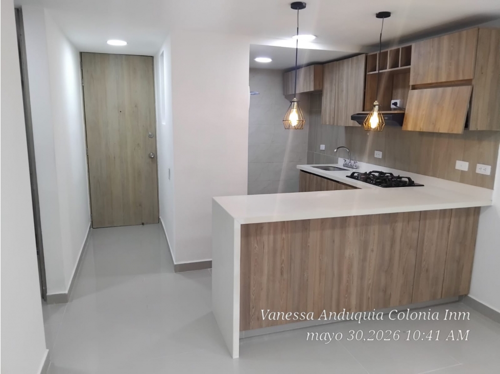 SE ARRIENDA HERMOSO APARTAMENTO EN BUENOS AIRES — foto 2