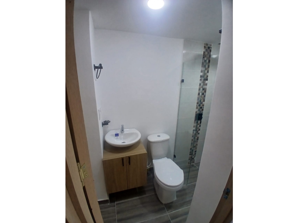 SE ARRIENDA ESPECTACULAR APARTAMENTO EN LA ESTRELLA — foto 4