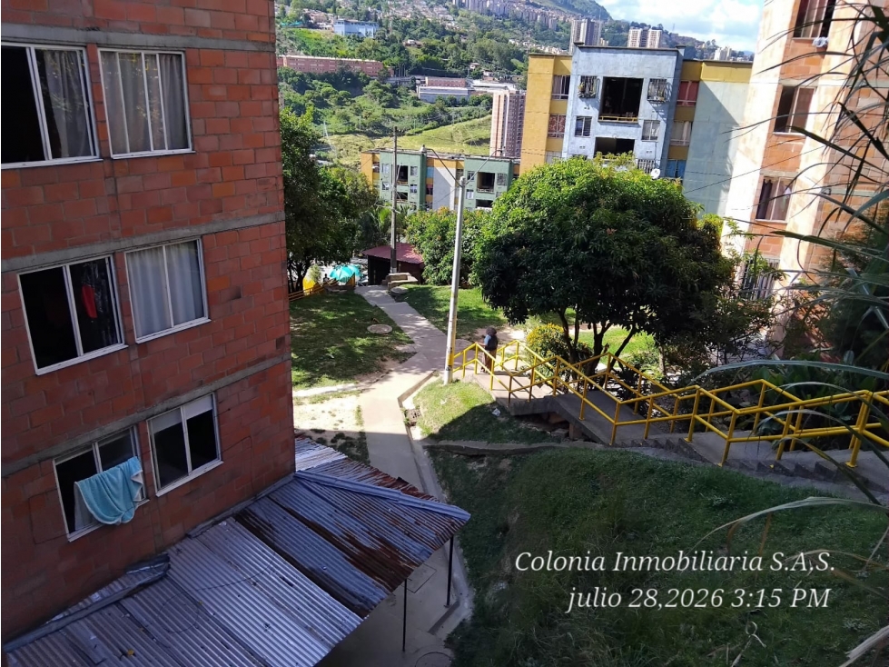 SE ARRIENDA HERMOSO APARTAMENTO EN CALASANZ — foto 2