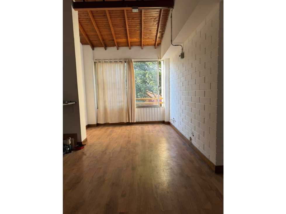 SE ARRIENDA HERMOSO APARTAMENTO EN BELEN GRANADA