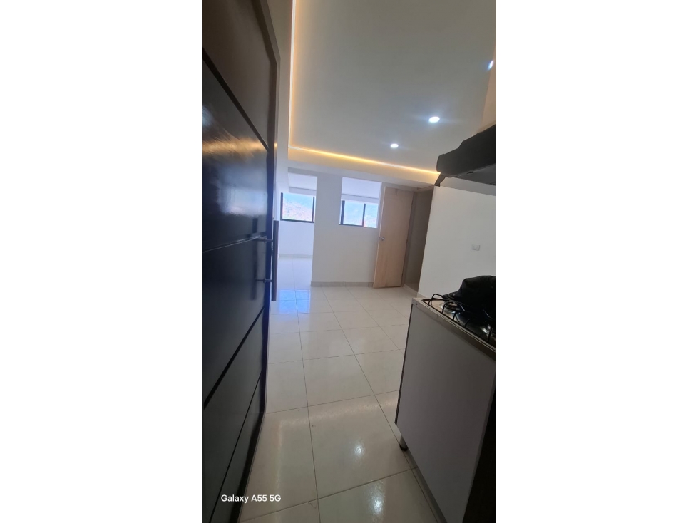 APARTAESTUDIO EN ARRIENDO PRADO CENTRO, MEDELLÍN — foto 3