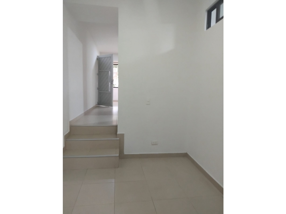 Se arrienda hermoso apartamento en Santa Monica — foto 2